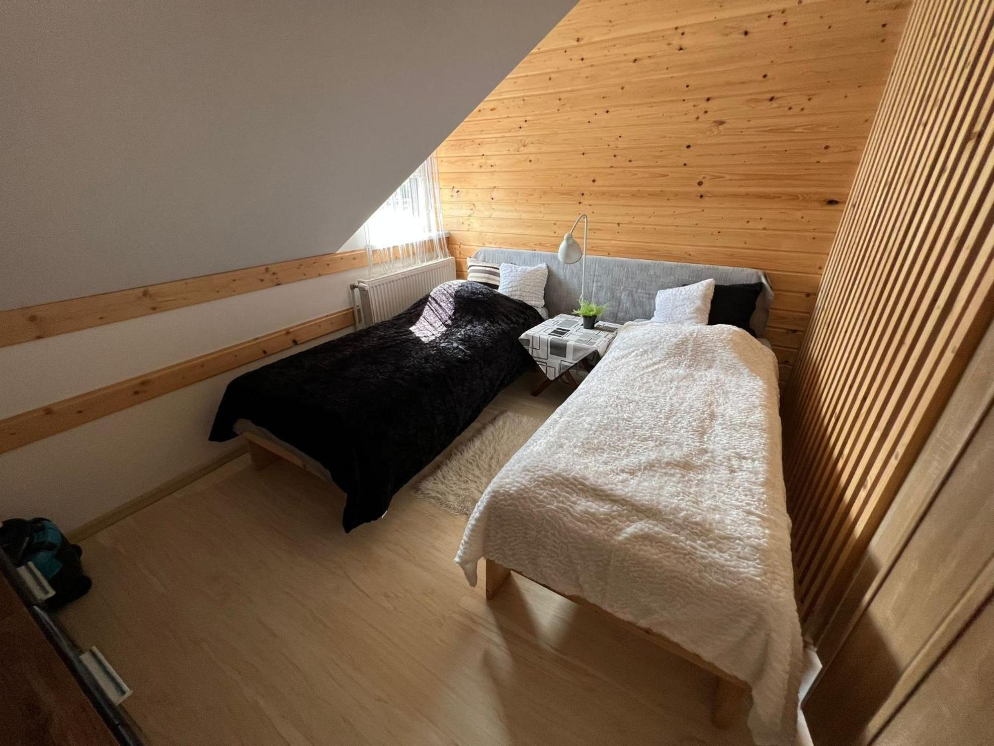 Apartament 4 Plus 1 W Karkonoszach Еленя-Гура Экстерьер фото