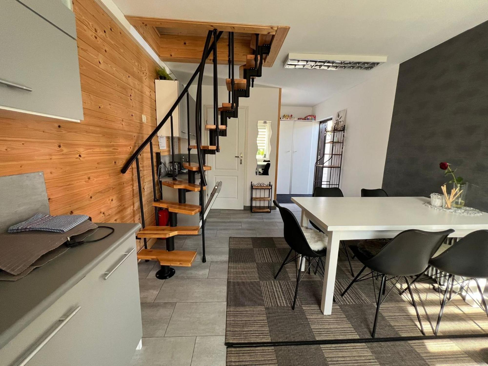 Apartament 4 Plus 1 W Karkonoszach Еленя-Гура Экстерьер фото